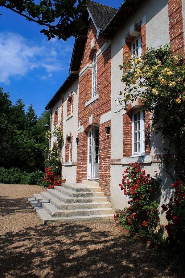 Le Moulin Et L'Olivier Three Bedroom Suite Chambon-sur-Cisse Eksteriør billede
